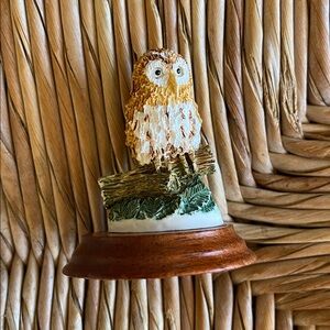 Peter Fagin Scotland Resin Owl on Wood Base Figurine Vintage 1989 Handpainted